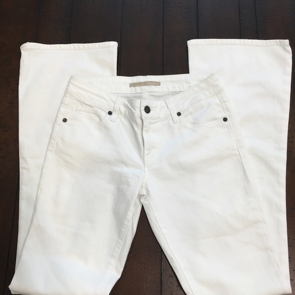 “VINCE” LOW-RISE STRETCH FLARED JEANS IN OPTIC WHITE – SZ 26 - Picture 7 of 14